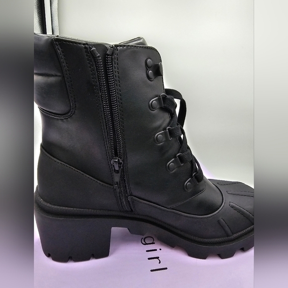 Madden Girl Black Zipper Platform Ankle Boots Size 10 Medium - Picture 4 of 12